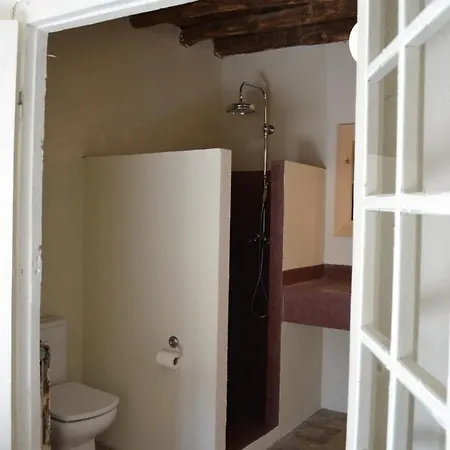 Fita Rural Bed and Breakfast 4*