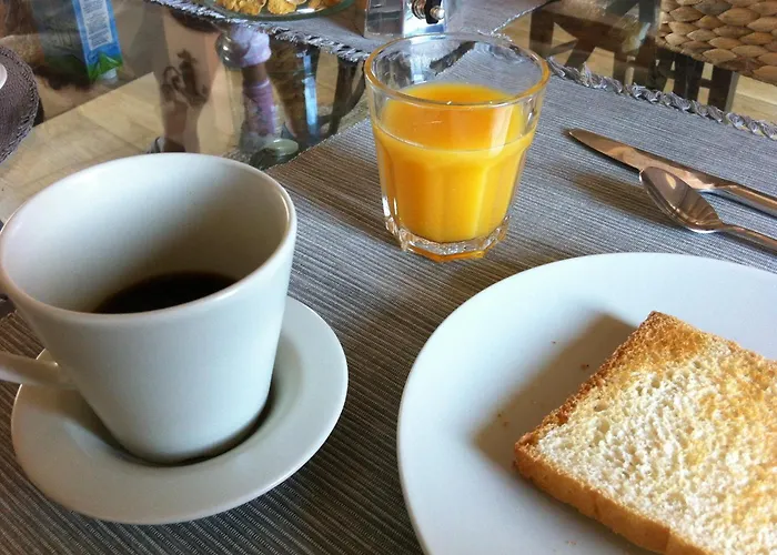 ベッド・アンド・ブレックファスト Fita Rural